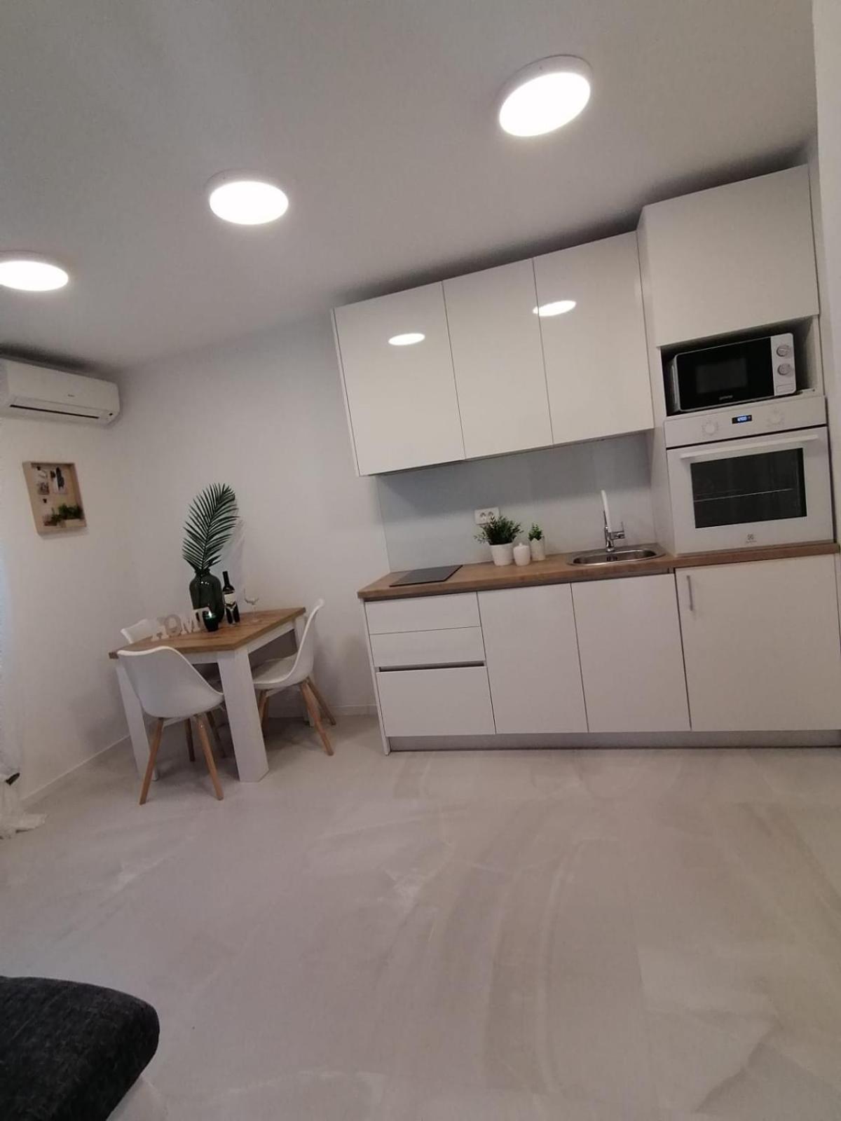 Apartmani Zoric โวดีเซ ห้อง รูปภาพ